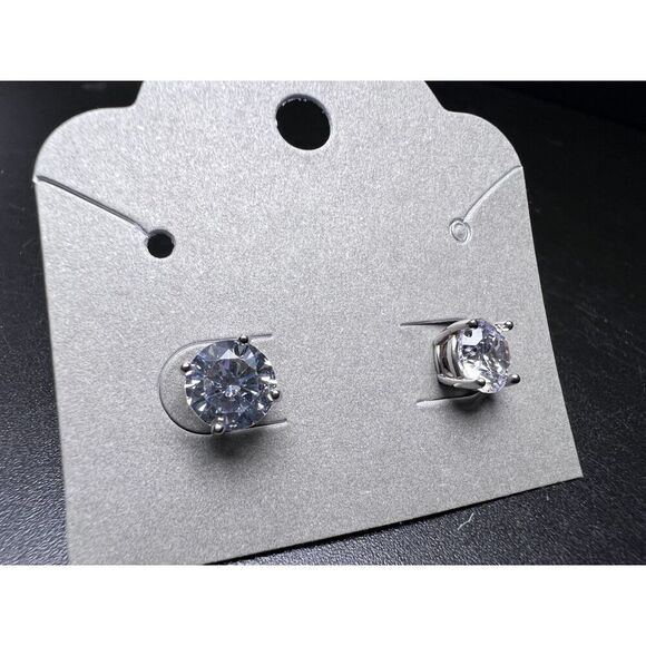 Crystal Solitaire Stud Earrings - Picture 4 of 5